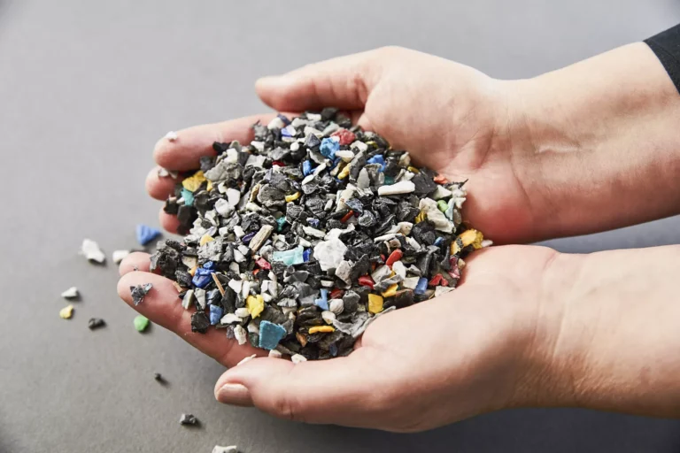 Shredded Plastic Scrap